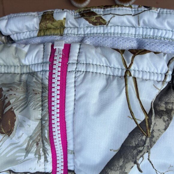Realtree FXR Outdoor Vest Womens Size 10 - Picture 4 of 10